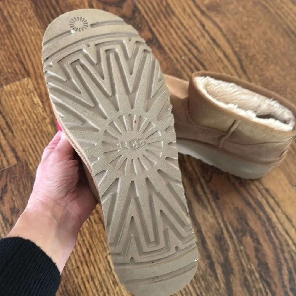 UGG CLASSIC MINI PLATFORM CHESTNUT SUEDE SHEEPSKIN WOMEN'S BOOTS SIZE 9